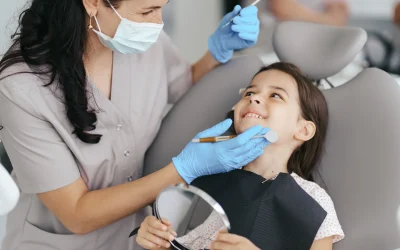 little-beautiful-girl-dentist-smiling